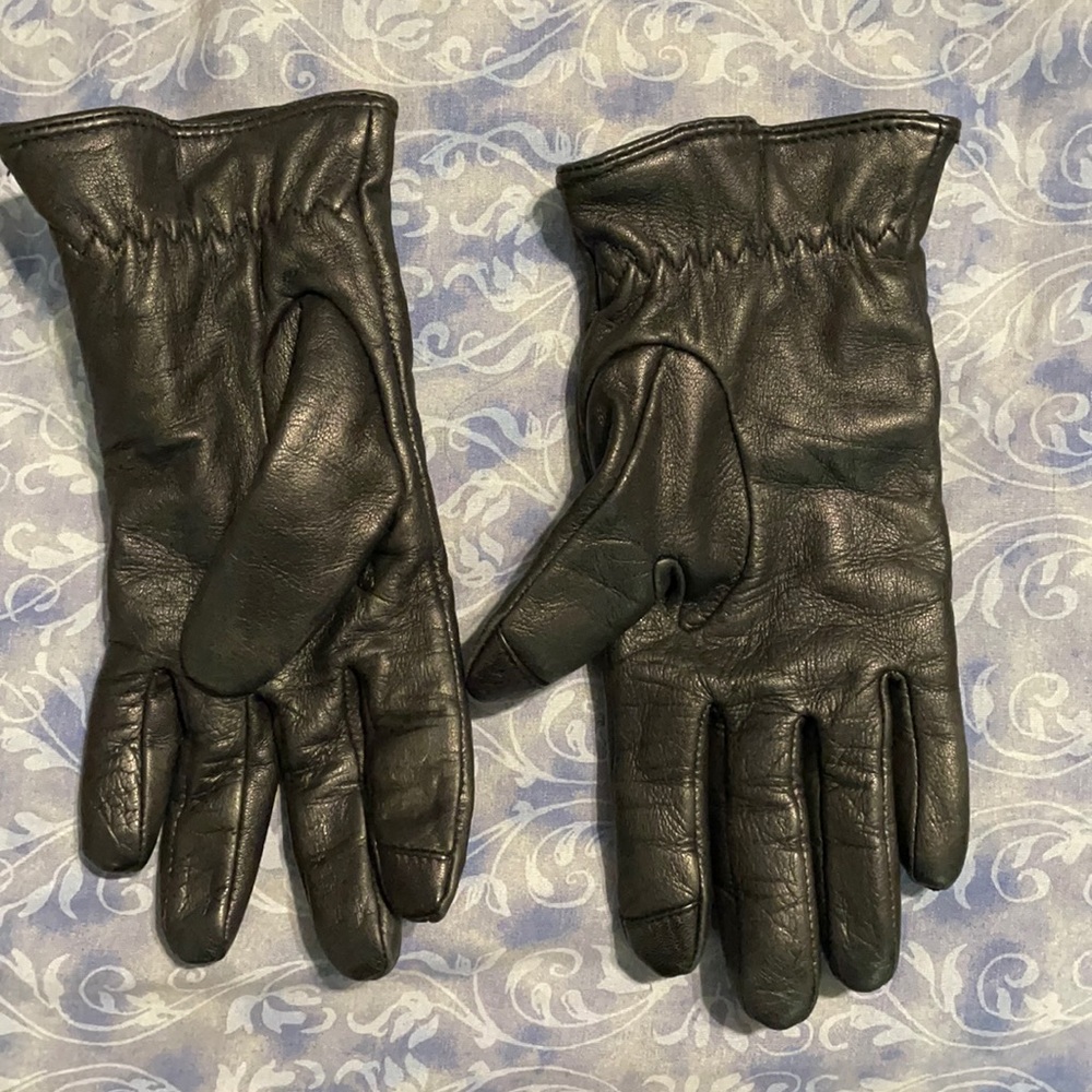 Leather gloves brand new